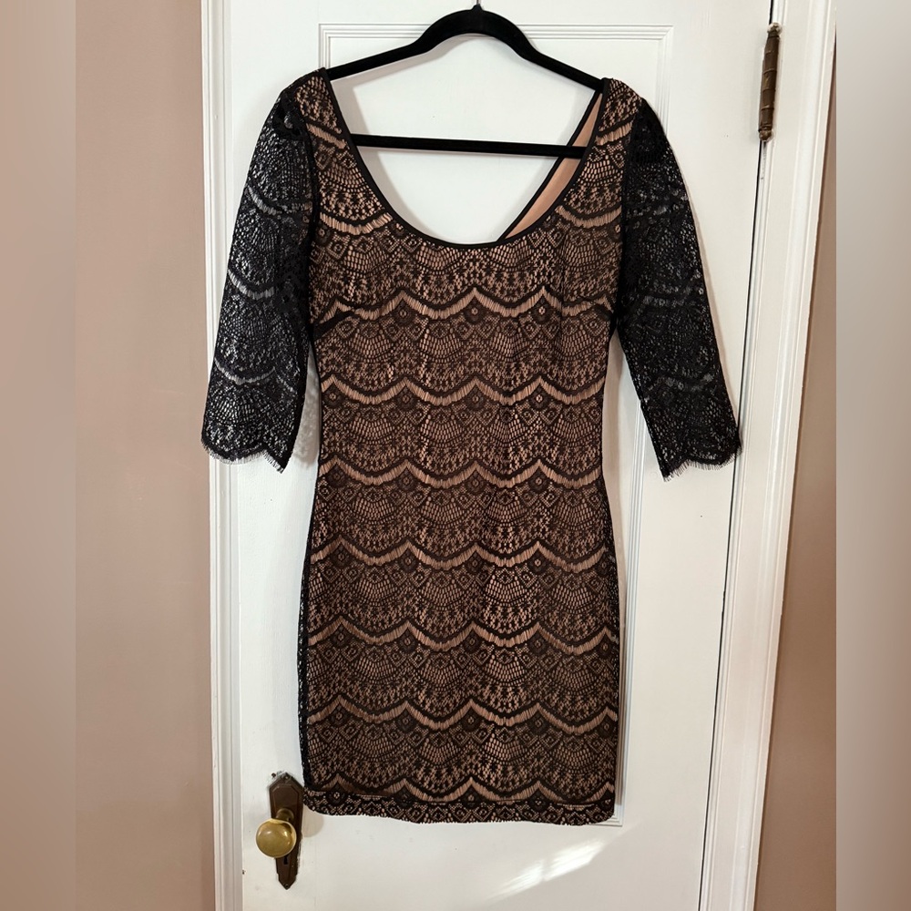 Guess brand, size 8, like new condition.